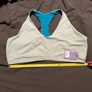 Jolyn “Aster” Color: Aspen